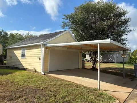 Other - 301 Beech St, Calvert, TX 77837 photo 1 of 6