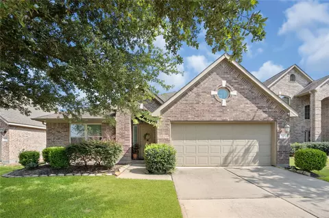 9231 Durango Point Ln, Houston, TX 77070