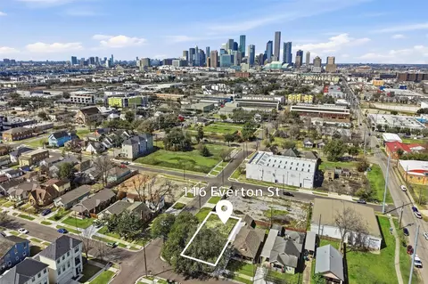 116 Everton St, Houston, TX 77003