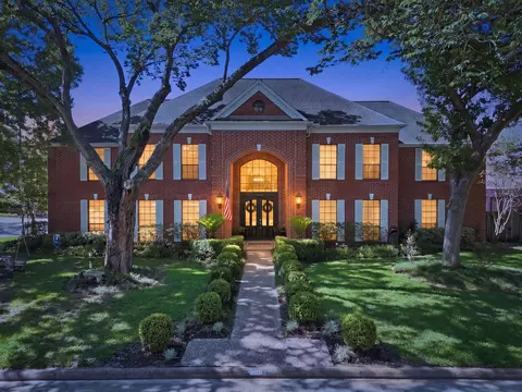 15903 Redwood Place Dr, Houston, TX 77079