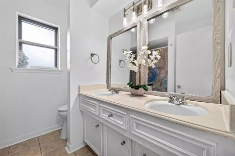 Bath - 17506 Sorrel Ridge Dr, Spring, TX 77388 photo 3 of 4