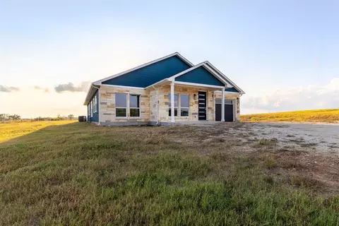 179 Eely Rd, Mcdade, TX 78650 photo 1
