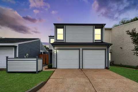 10265 Field Stone Dr, Houston, TX 77041