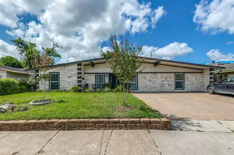 7953 Hammerly Blvd, Houston, TX 77055
