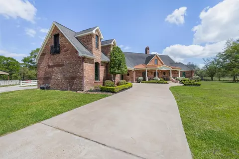 Exterior - 29500 Skymac Ranch Rd, Hempstead, TX 77445 photo 3 of 15