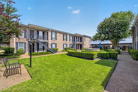 6402 Del Monte Dr #65, Houston, TX 77057