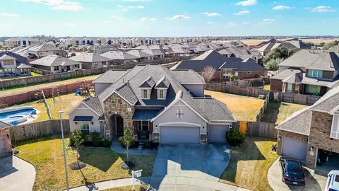 5703 Eden Crest Ct, Richmond, TX 77407
