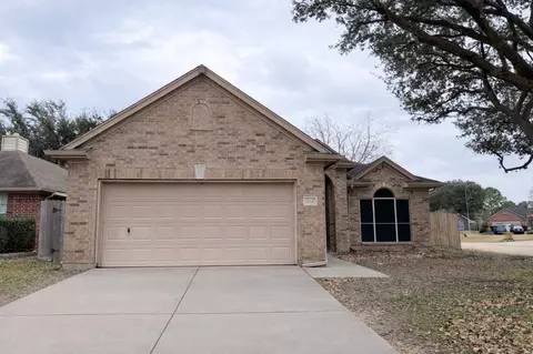 14926 Lindenbrook Ln, Houston, TX 77095