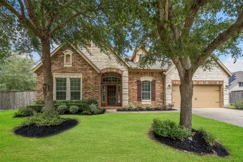 5055 Gold Haven Dr, Richmond, TX 77407