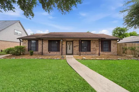 11003 Sageorchard Ln, Houston, TX 77089