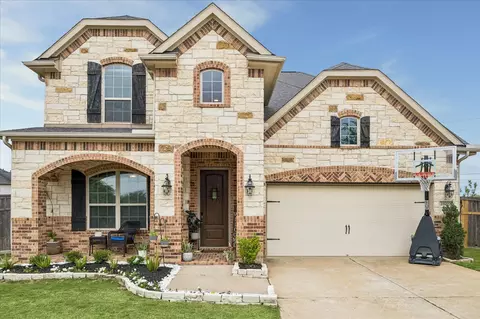 28027 Silver Dawn Ct, Fulshear, TX 77441