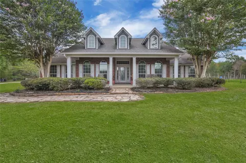 12686 Timberline Estates Dr, Willis, TX 77378