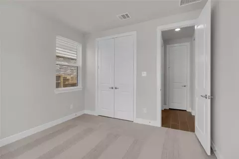 Bedroom - 2819 Pathway Meadows Ln, Webster, TX 77598 photo 4 of 10