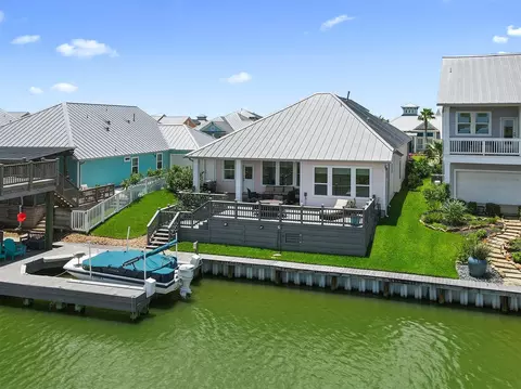 5321 Brigantine Cay Ct, Texas City, TX 77590