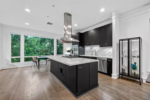1201 Peveto St, Houston, TX 77019