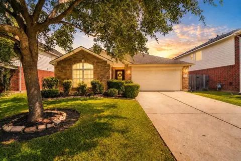 2618 Los Alamos Cir, Deer Park, TX 77536