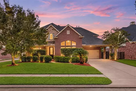 6130 Carlisle Ln, League City, TX 77573