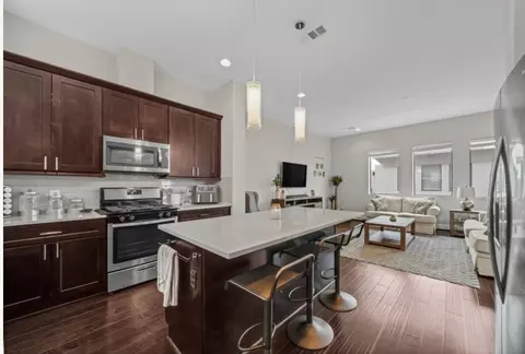 961 Saint Augustine St, Houston, TX 77023