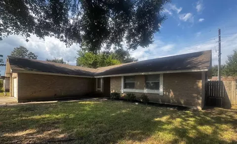 Exterior - 23514 Cimber Ln, Spring, TX 77373 photo 2 of 3