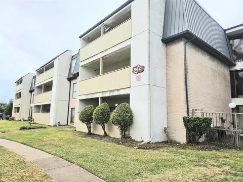 8421 Hearth Dr #21, Houston, TX 77054