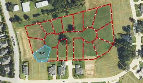 2400 Pecan Crossing Ct, Brenham, TX 77833