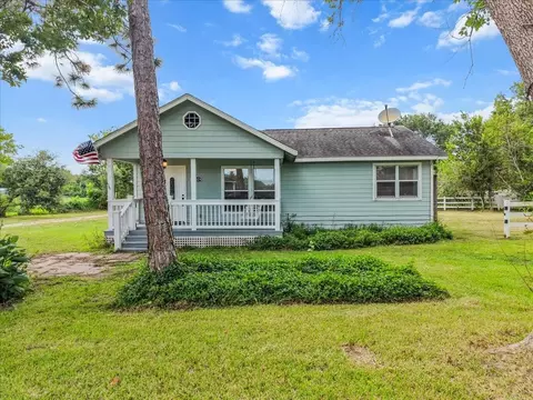14324 28th St, Santa Fe, TX 77517