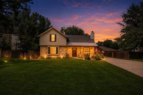 312 Springwood Dr, Conroe, TX 77385