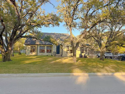 107 Pershing Ave, College Station, TX 77840