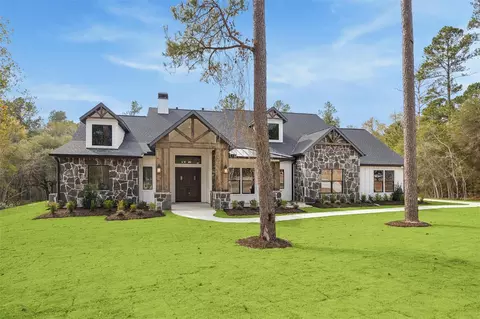 9516 Cedar Bnd, Plantersville, TX 77363