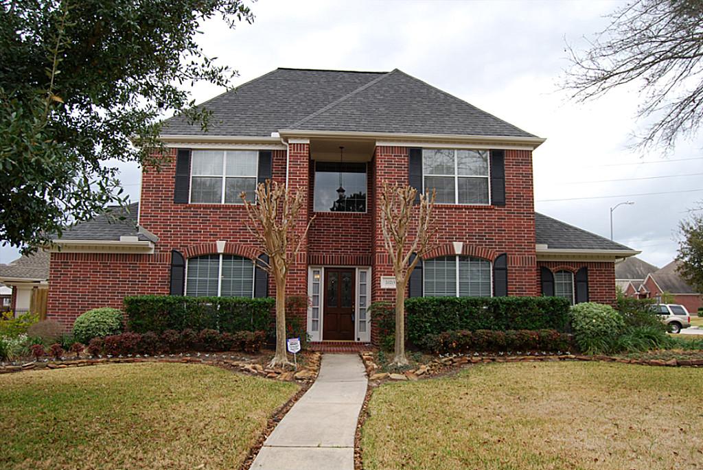 20215 Forest Dr, Spring, TX 77388 photo 1