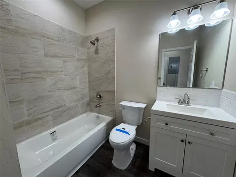Bath - 50 Westlake W, Trinity, TX 75862 photo 1 of 3