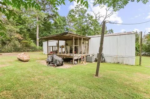 184 Cooks Trl, Livingston, TX 77351