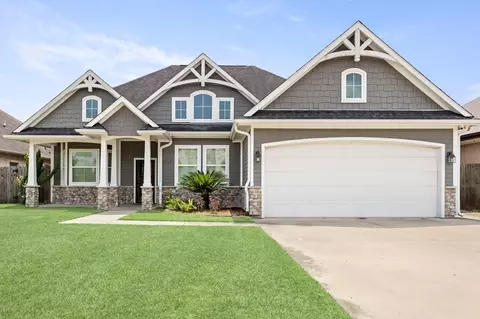 7917 Harper Ln, Nederland, TX 77627