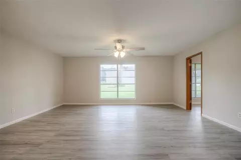 493 Lawrence Rd, Trinity, TX 75862 photo 11
