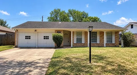 10911 Sageleaf Ln, Houston, TX 77089