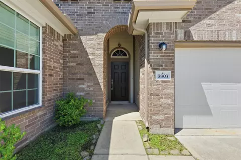 8803 Willet St, Baytown, TX 77521