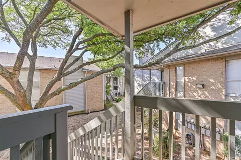 260 El Dorado Blvd #2008, Webster, TX 77598