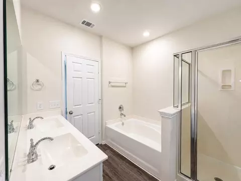 Bath - 25915 Rustical Rd, Katy, TX 77493 photo 2 of 5