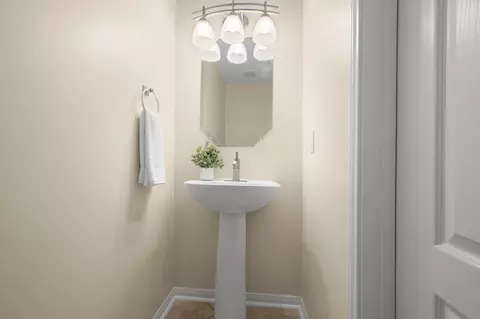 Bath - 24815 Giltspur Way, Spring, TX 77389 photo 3 of 4
