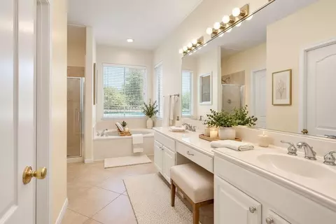 Bath - 24815 Giltspur Way, Spring, TX 77389 photo 1 of 4