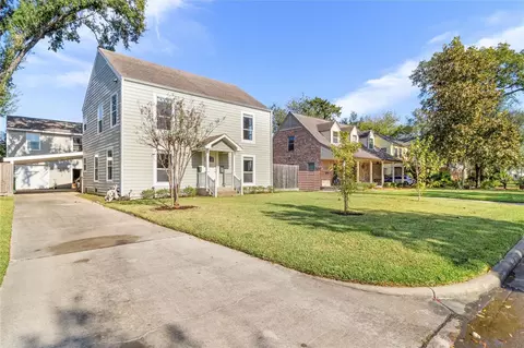 4373 Harvest Ln, Houston, TX 77004