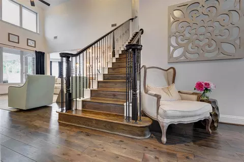 Entry Way - 29903 Spring Side Ct, Fulshear, TX 77441 photo 4 of 6