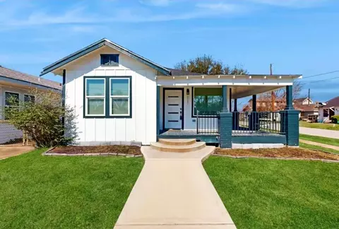3241 Reeves St, Houston, TX 77004
