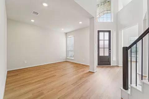 Living - 2834 Duchess Dr, Rosenberg, TX 77471 photo 1 of 10