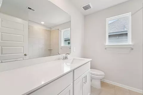 Bath - 2834 Duchess Dr, Rosenberg, TX 77471 photo 4 of 6