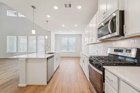 Kitchen - 2834 Duchess Dr, Rosenberg, TX 77471 photo 3 of 3