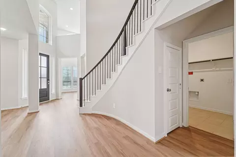 Entry Way - 2834 Duchess Dr, Rosenberg, TX 77471 photo 1 of 2