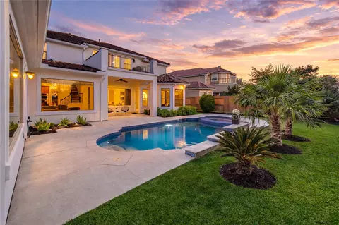 14014 Hampton Cove Dr, Houston, TX 77077