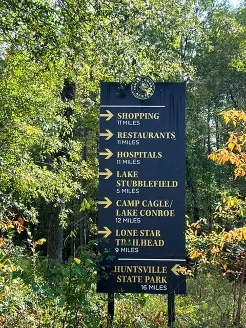 180 Remington Rd, Huntsville, TX 77340