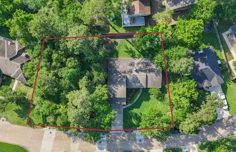 11918 Thoreau Dr, Montgomery, TX 77356